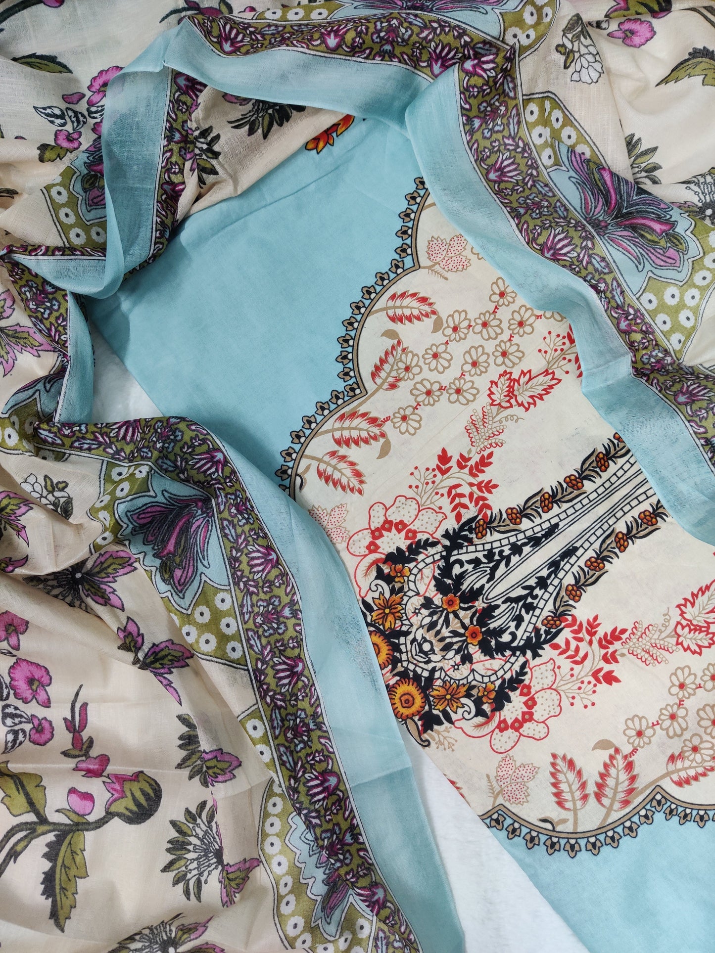 Inaya Pakistani Set-03