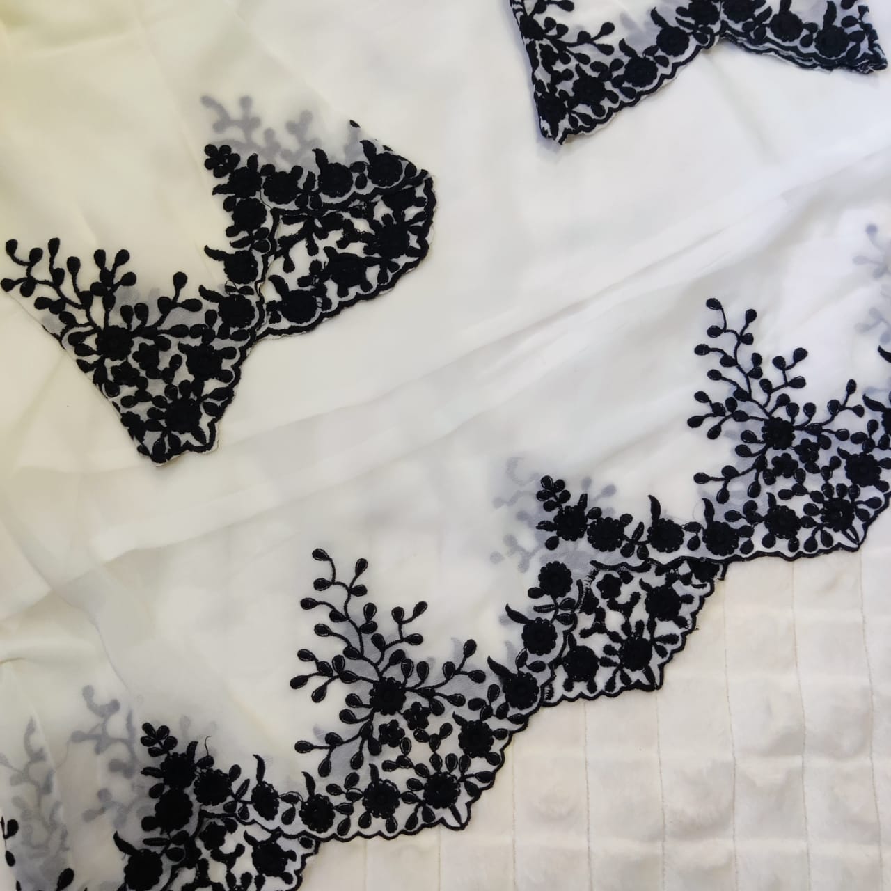 The Signature Fit - White Embroidered Georgette Pakistani Suit Set