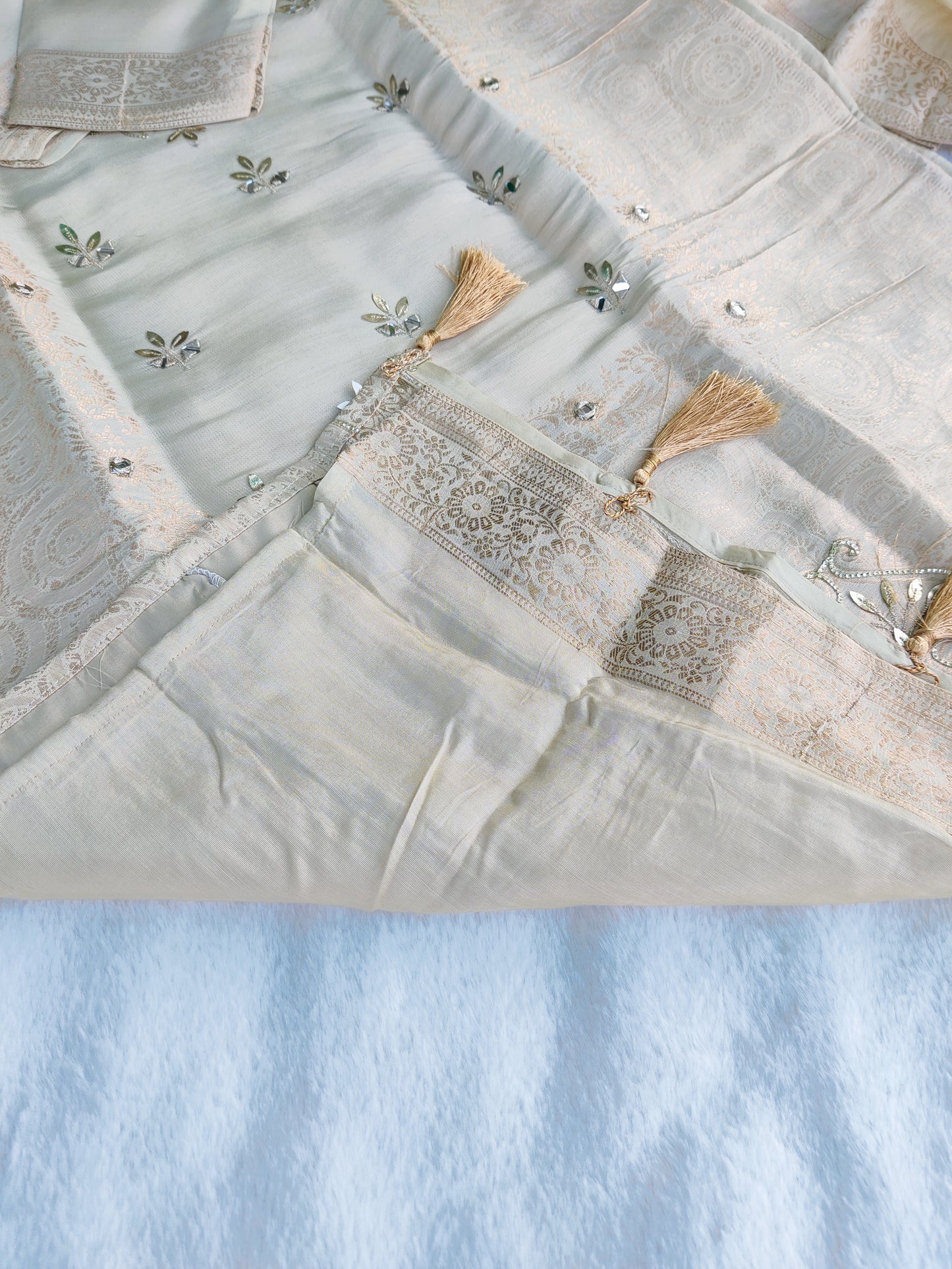 Mishaal Ivory Luxe Suit Set