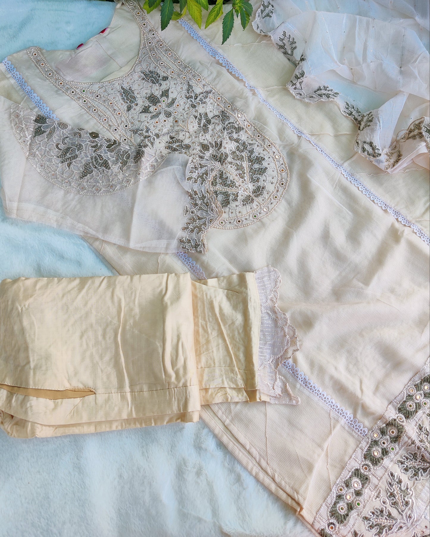 Inara Cream Royale Suit Set