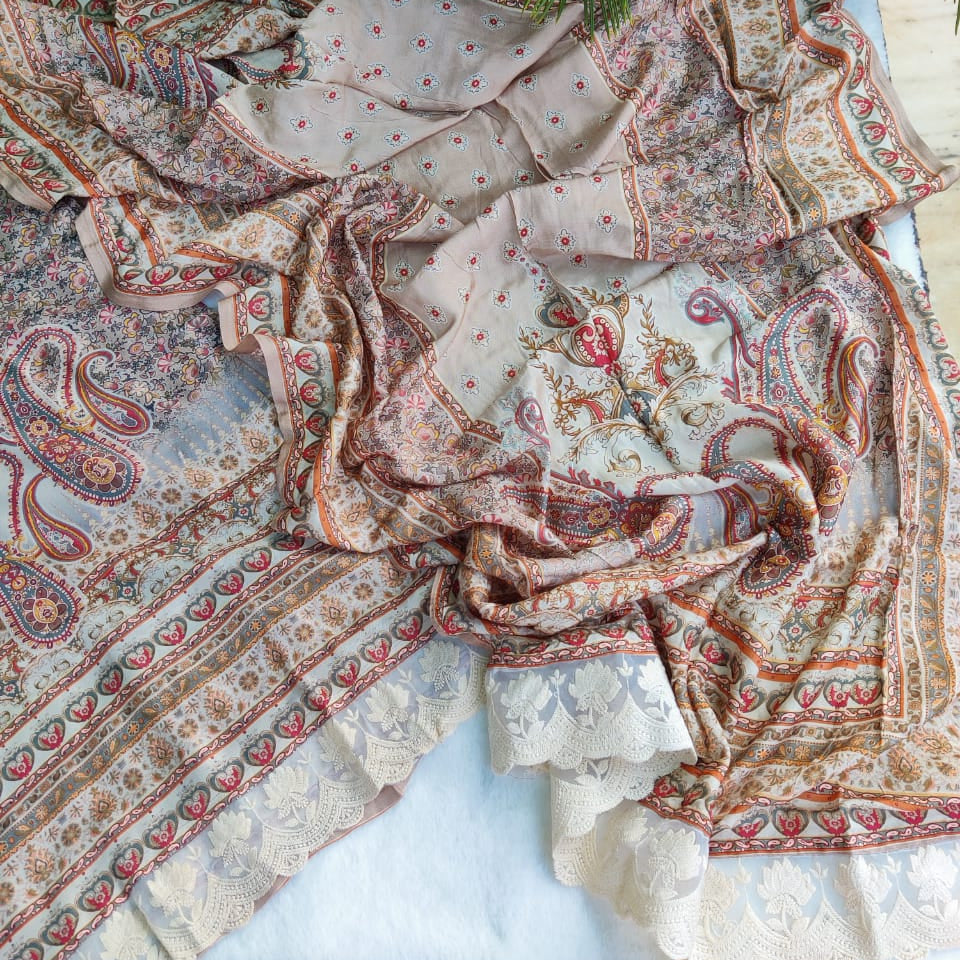 Nura Blossom Heritage Suit Set